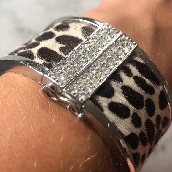 Ann Taylor Silver Rhinestone Animal Printed Cuff - Picture 7 of 8